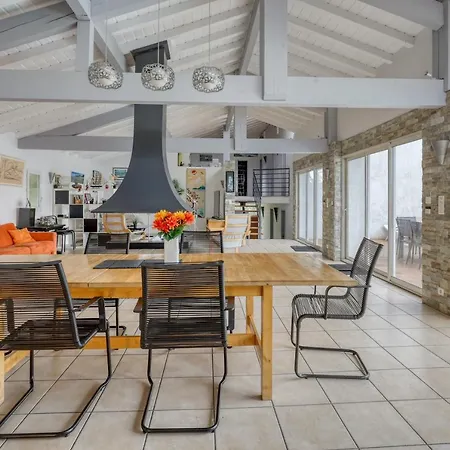 Villa De 6 Avec Piscine Privee Terrasse Et Wifi A Bidart