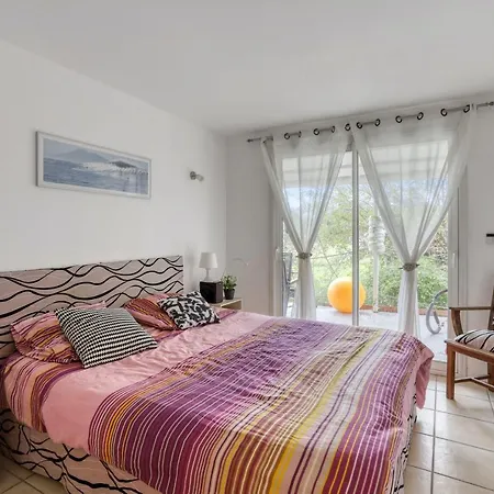 De 6 Avec Piscine Privee Terrasse Et Wifi A
