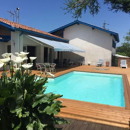 Villa De 6 Avec Piscine Privee Terrasse Et Wifi A Bidart