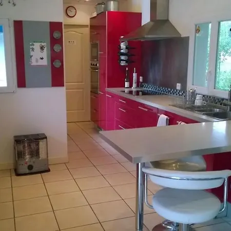 De 6 Avec Piscine Privee Terrasse Et Wifi A Villa Bidart